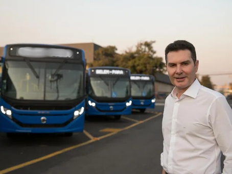Jader Barbalho Filho, Ministro da Cidades, realiza entrega frota de ônibus em Goiânia nesta segunda-feira