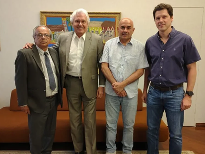 Paulo Cezar Martins recompõe relação com Caiado e sinaliza apoio à sucessão de Daniel Vilela