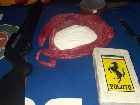 Polícia desarticula quadrilha de tráfico e apreende drogas e armas
