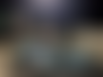 Em alta velocidade, carro “voa” e atinge árvore em Goiás