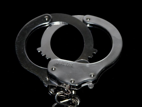 Suspeitos de roubar carro em MG são presos em São Simão (GO)