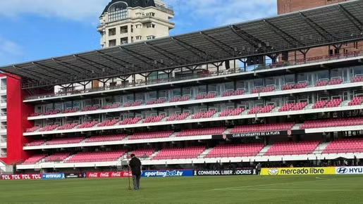 Fla encara o Estudiantes e pode encaminhar vaga