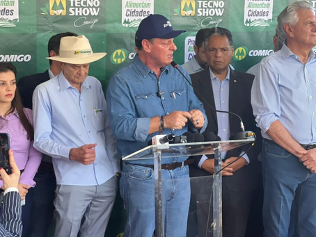 Tecnoshow 2024: Ministro da Agricultura anuncia exportação de soro fetal bovino