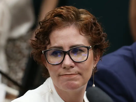 Carla Zambelli passa por audiência de custódia e justiça italiana mantém prisão