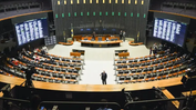 Câmara aprova aumento do teto do MEI e perdão de dívidas; texto vai ao Senado