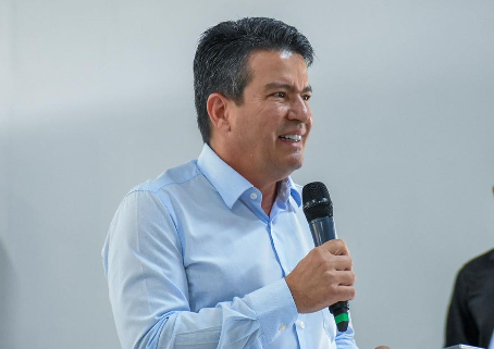 Instituto Fortiori: Aleomar lidera pesquisa com 65% e caminha para ser reeleito em Mineiros