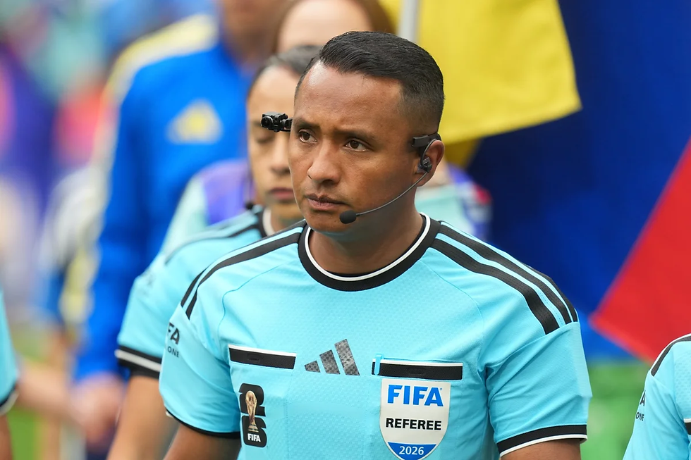 Fifa define equipe de arbitragem para semifinal entre França e Espanha