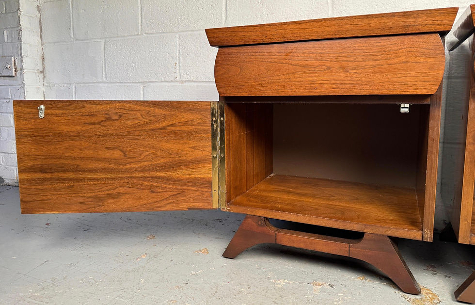 Thumbnail: Pair of Mid-Century Modern Walnut Nightstands