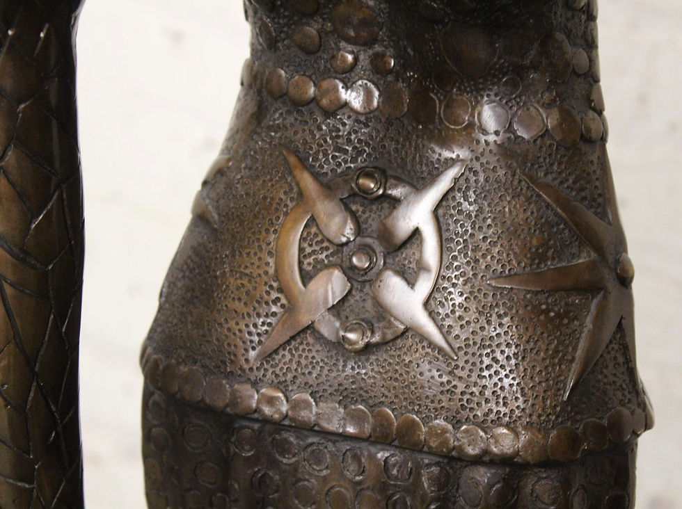 Thumbnail: 'Footsteps' by D. H. Chiparus in Bronze