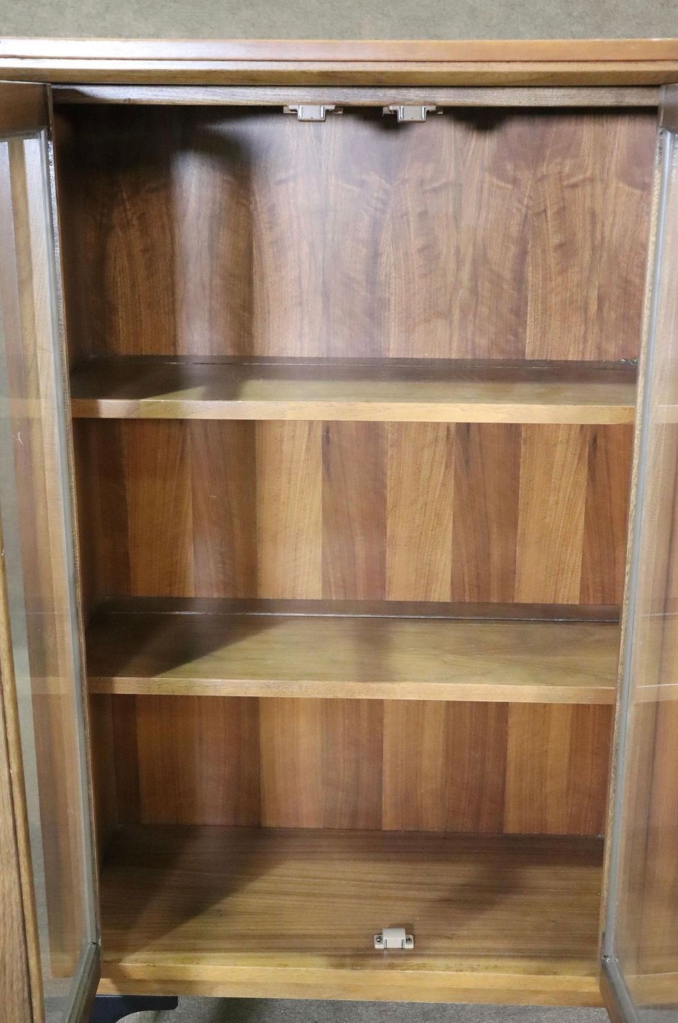 Thumbnail: Mid-Century Hutch