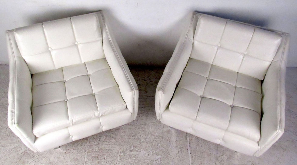 Thumbnail: Pair Mid-Century Modern Lounge Chairs
