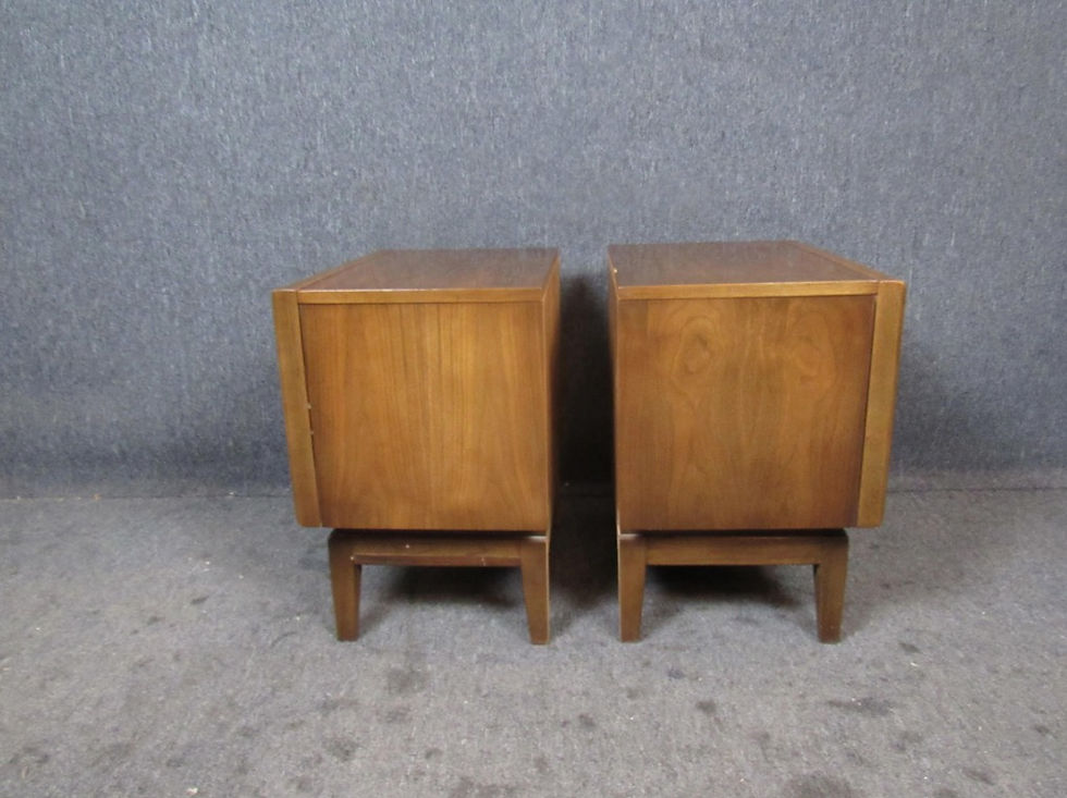 Thumbnail: Midcentury Diamond Tables by United