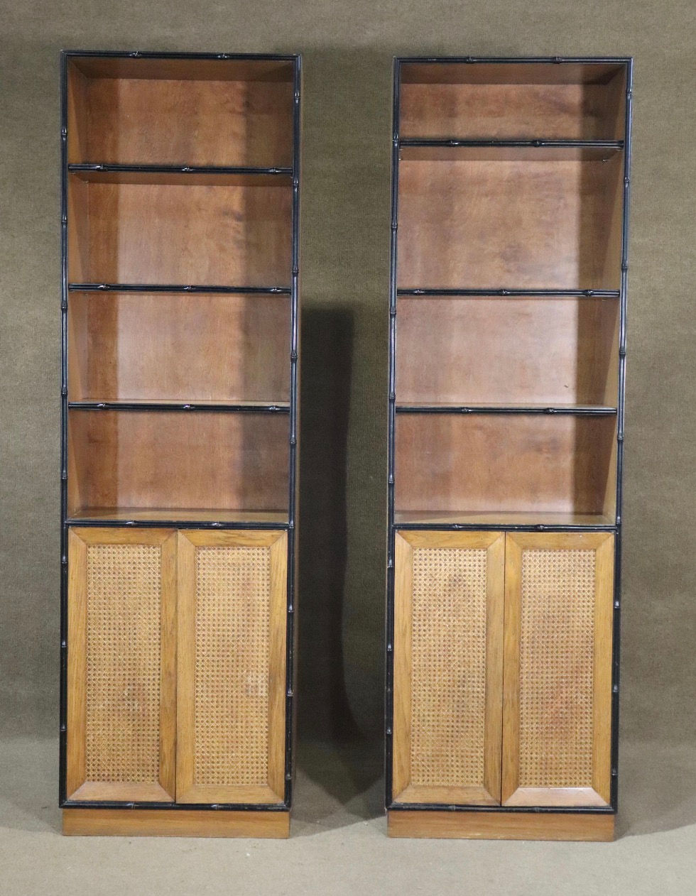 Thumbnail: Single Mid-Century Bookcase