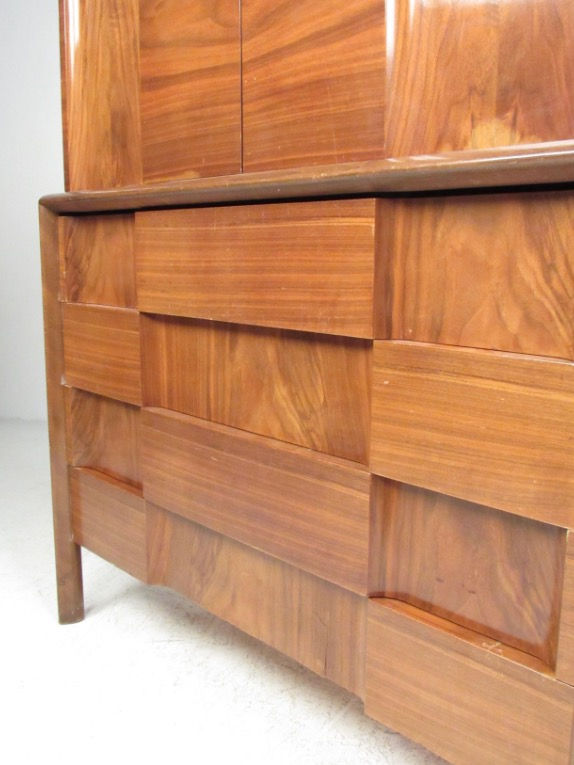 Thumbnail: Edmond Spence Designed Gentleman's Chest