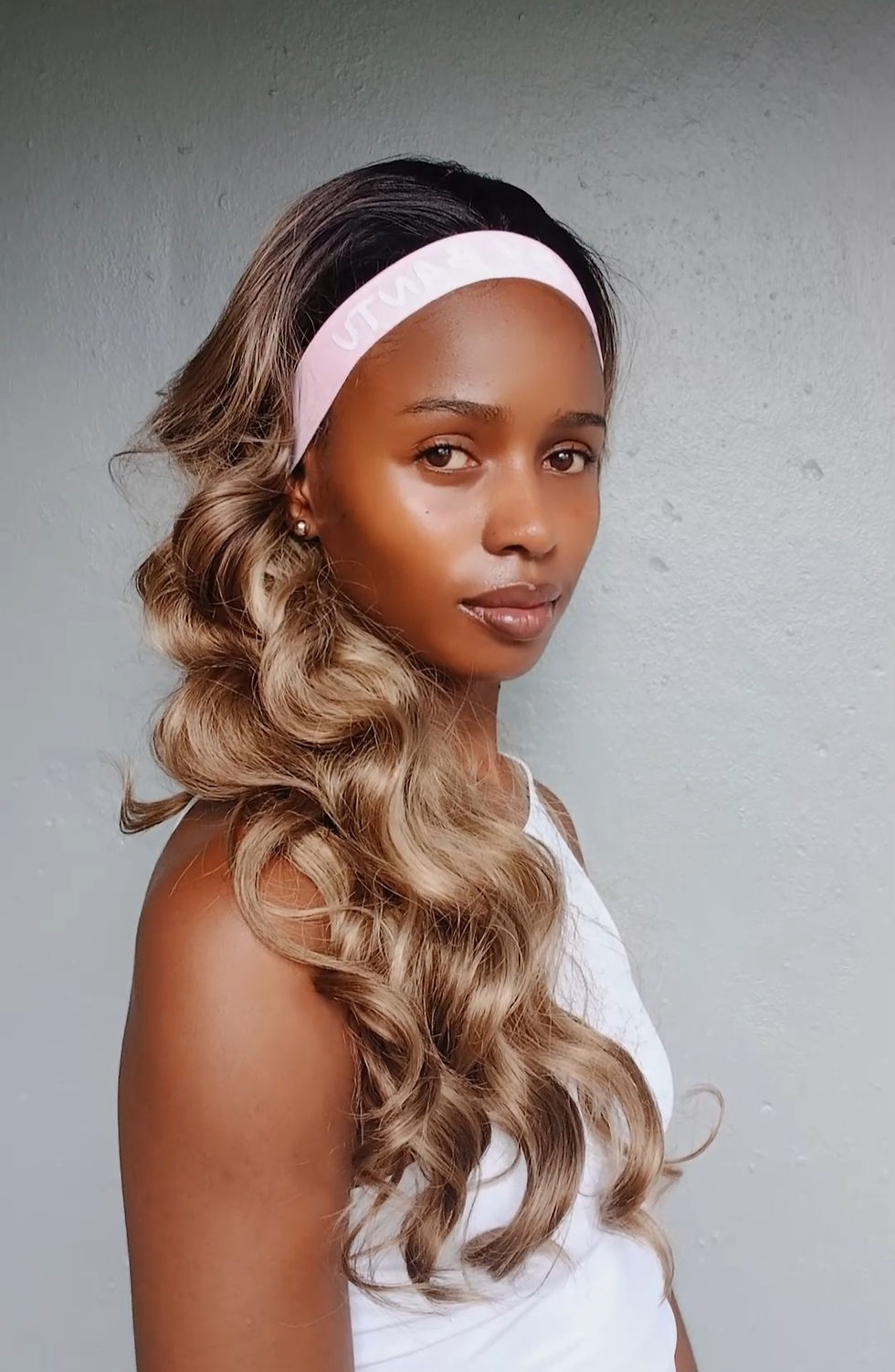 Thumbnail: Anastasia Wig