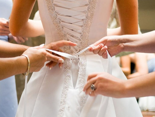 Как облегчить подготовку к свадьбе? Практичные советы, которые помогут организовать свадьбу с минимальным стрессом