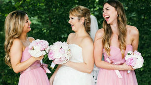 Как отметить свадьбу недорого и необычно весной? Как самим всё организовать?