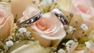 15 лет брака — Хрустальная свадьба: как отпраздновать, что подарить и как поздравить