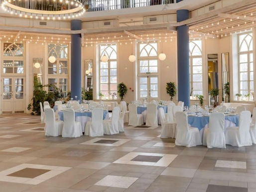 Как украсить свадебный зал недорого и со вкусом без потери уюта, эстетики и "вашей изюминки"?