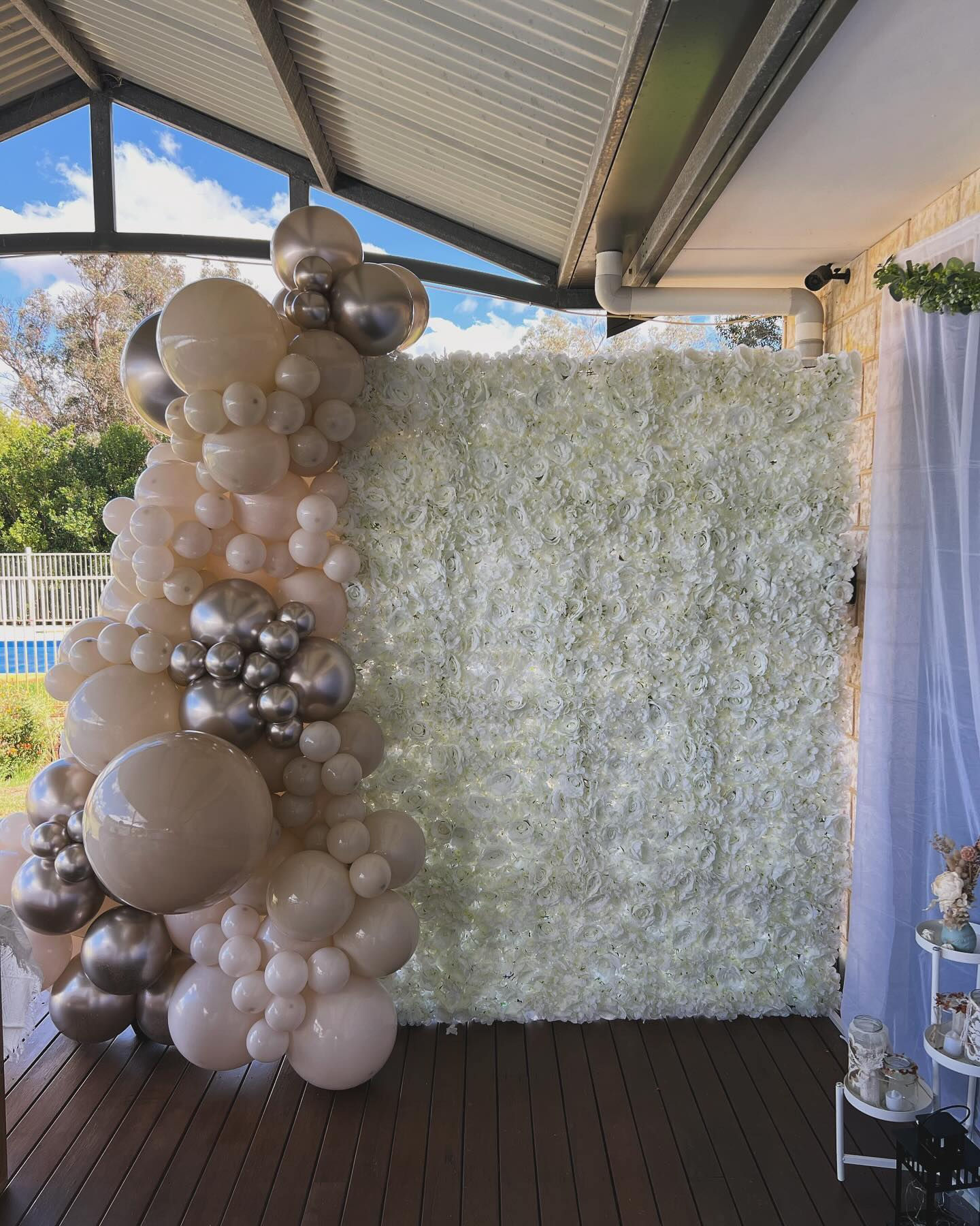 FLOWER WALL BACKDROP