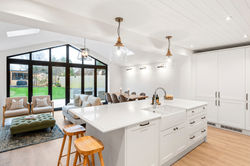 27F_261_1584903_3486639280_5