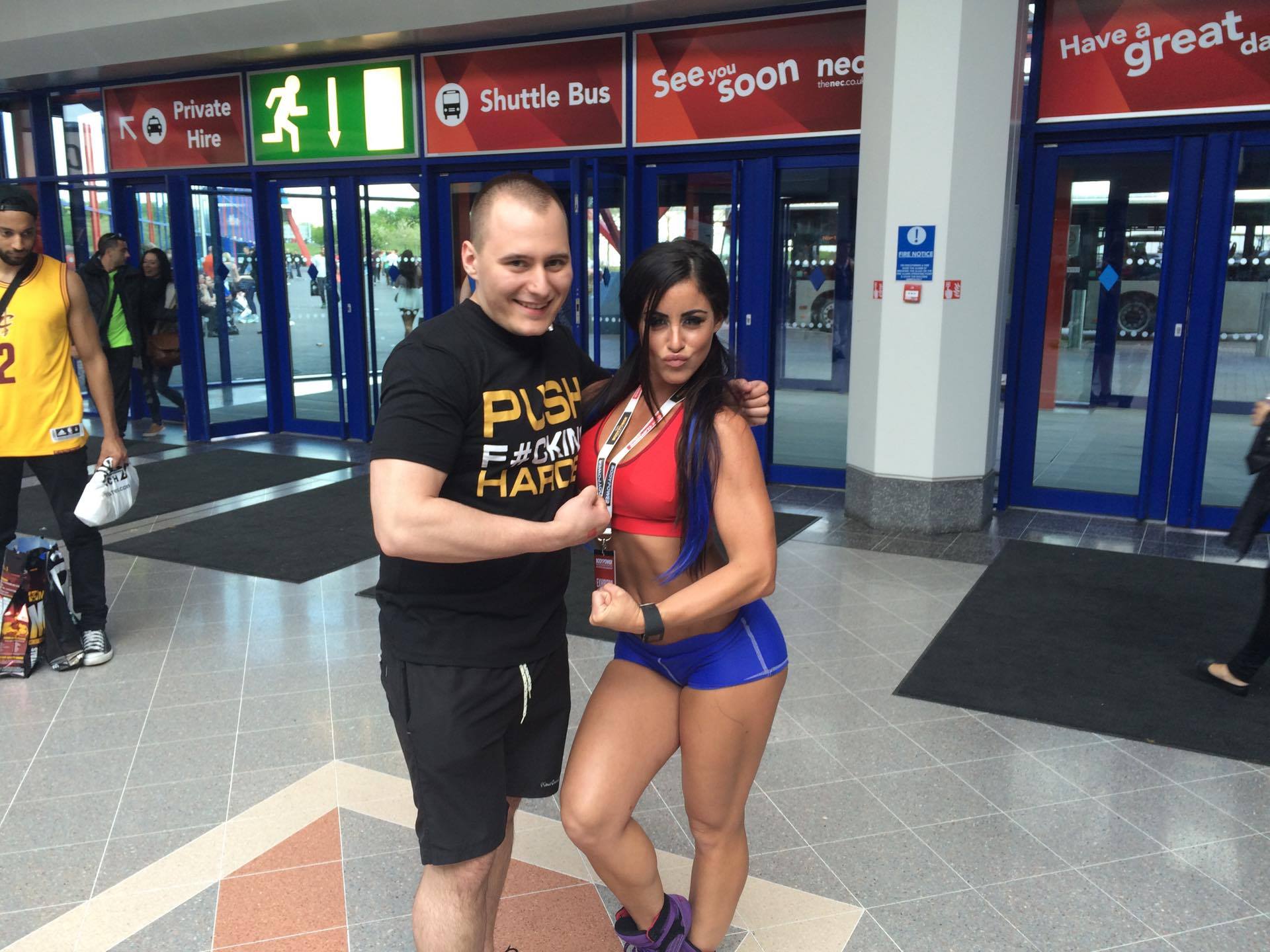 MMB Filip & Alysia Magen