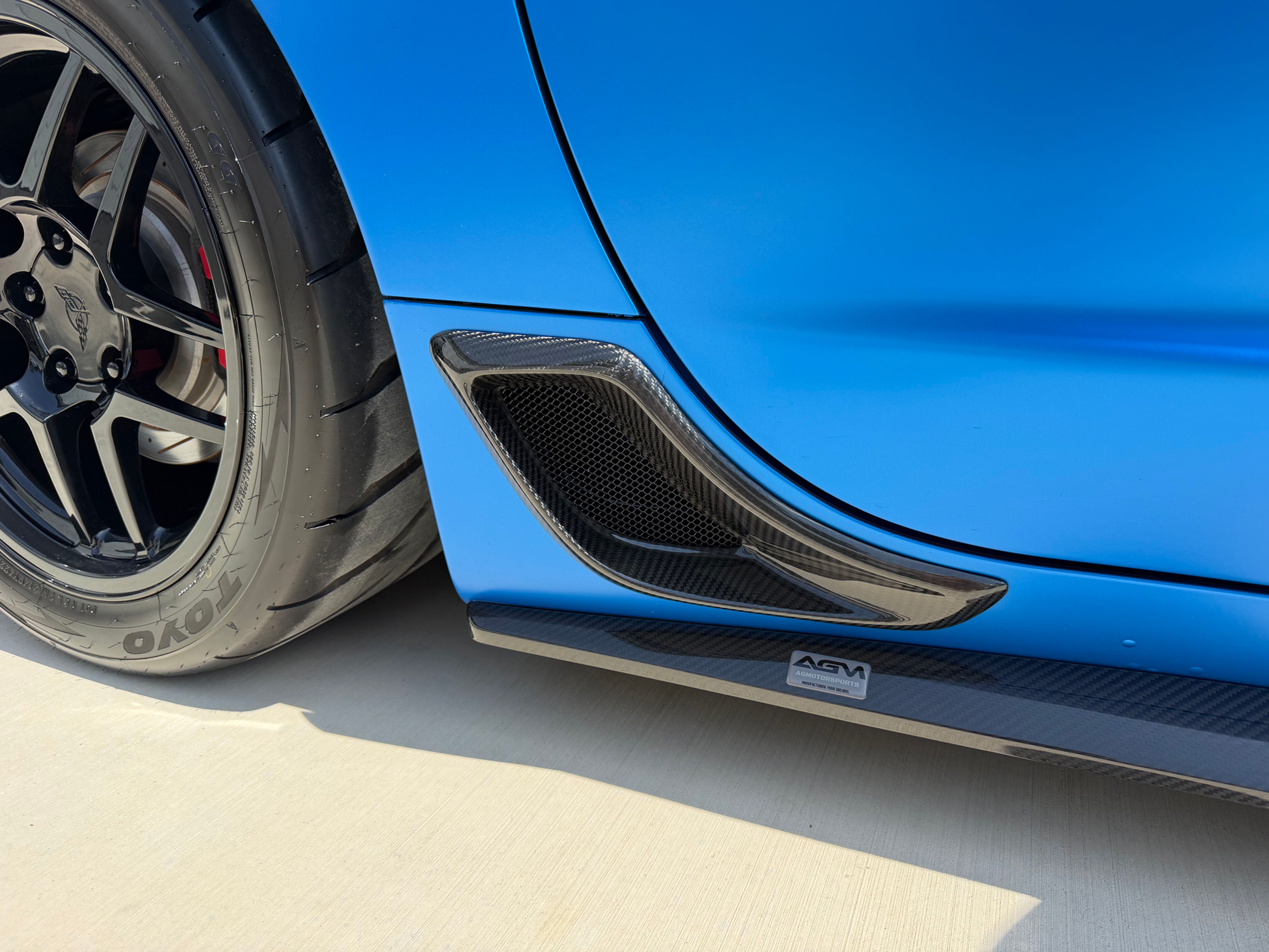 AGM C5 Corvette Carbon Fiber Z06 Brake Scoops