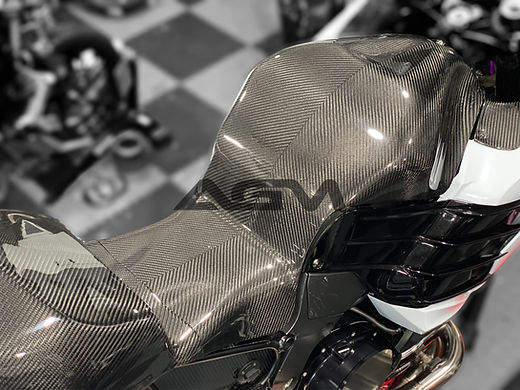AGM ZX14R Carbon Fiber Pro Street Low Pro Tank Shell (Gen1 or Gen2