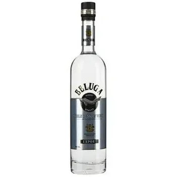 Водка Beluga с фирменным логотипом 0,5 л