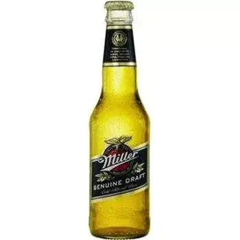 утылка пива Miller, имеющая яркую этикетку и прозрачный золотистый напиток.