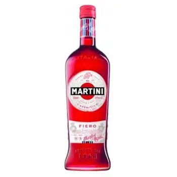 Бутылка MARTINI Fiero, оранжевого цвета, с этикеткой, содержащей логотип и информацию о продукте.