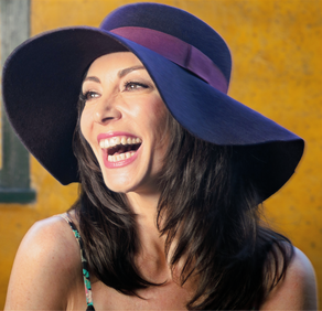 Dannielle De Andrea at Starfish Club, Sydney Festival 2025.