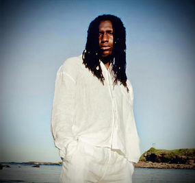 Photo of LÈ BAUS Sydney fashion Australian menswear Bayan Fanaeyan interview sartorial sprezzatura
