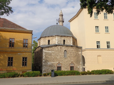 La mosquée de Jakováli Hasszán pacha, Pécs