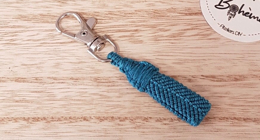 Miniature : Porte-clé en macramé homme