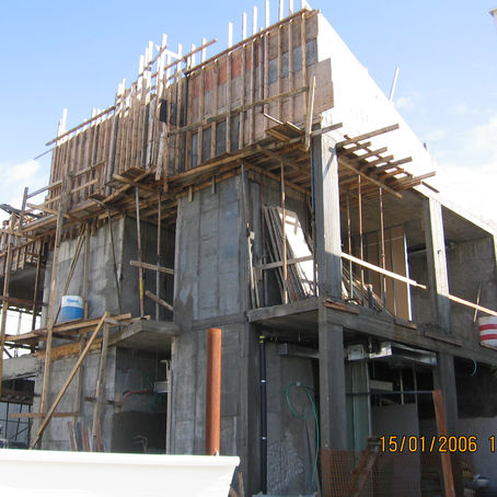 אל אופ - מתקן לעיבוד זכוכית
