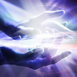 gi-reiki-rays-hands-56afb5e53df78cf772c7b8b4.jpg