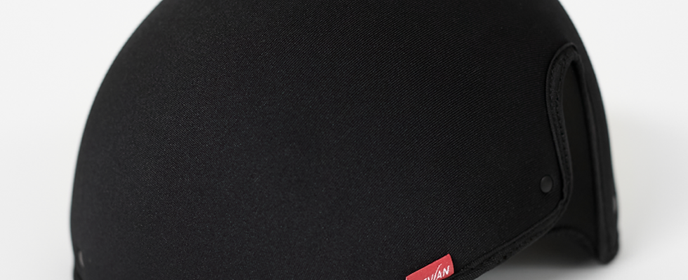 Revian Red Light Cap