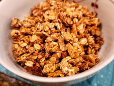 RECIPE FOR HOMEMADE GRANOLA