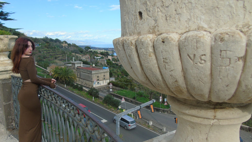 completo foto acireale