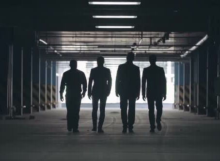 El enigma de los Raimann: el misterioso clan que competirá con Nestlé el mercado del café
