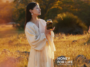 *HONEY FOR LIFE ブランドアンバサダー 〜本当に安心して日常に取り入れられる、肌と体、メンタルにも役立つハチミツ〜