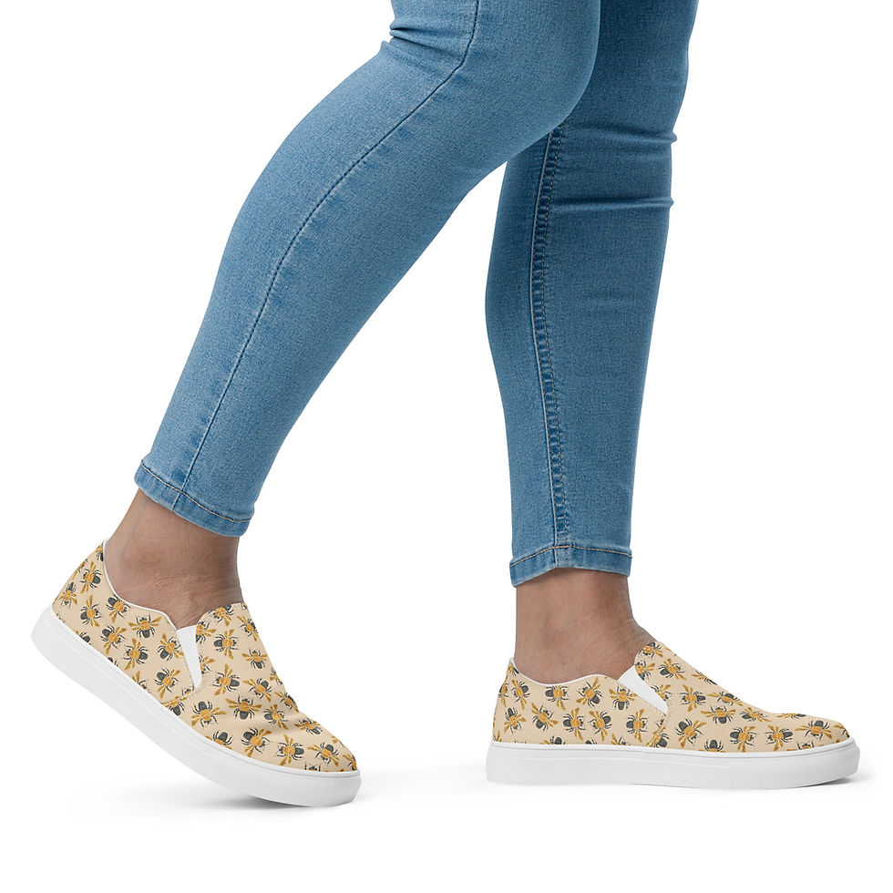 Thumbnail: Bee • Women’s Slip-On Canvas Shoes
