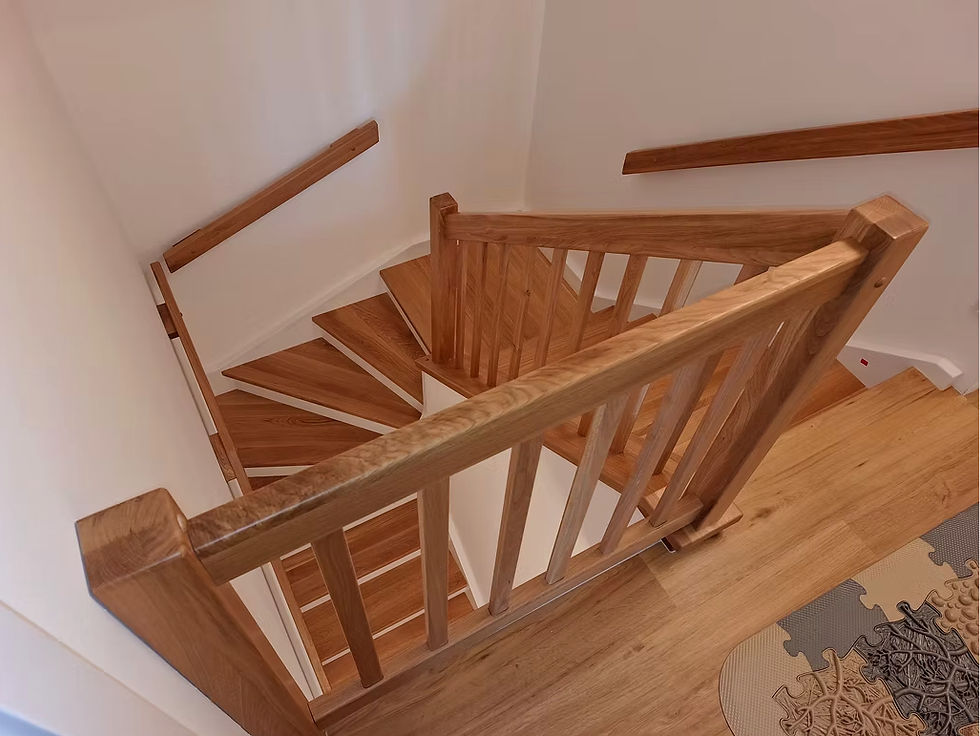 schodiště do tvaru U