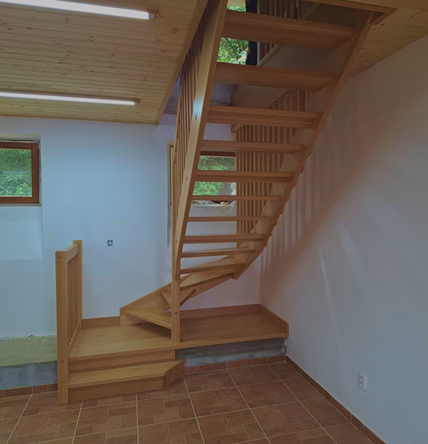 atypicky řešené schodiště