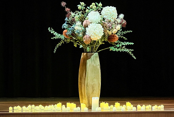 Flowers HMC_VG01_1027.jpg