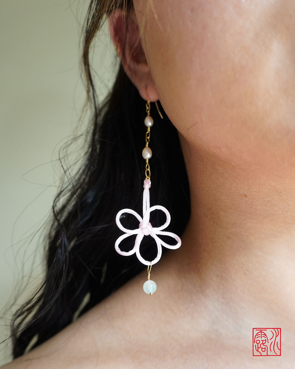 Thumbnail: Plum Blossom 梅花 Double Pearl Earrings • Pink