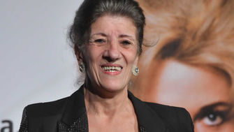 Biyouana, the Algerian singer and actress, has passed away, leaving a legacy that merged two cultures.