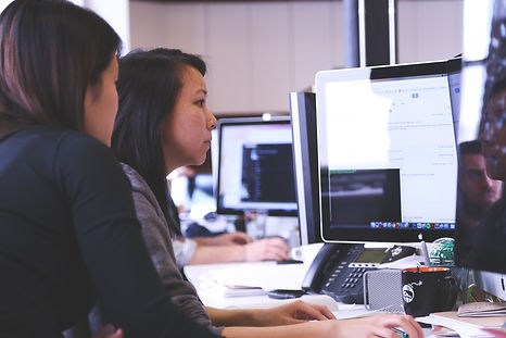 working-woman-technology-computer-7374.j