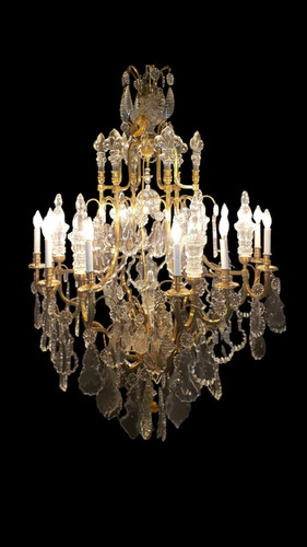 Baccarat Chandelier | Classic Chandeliers